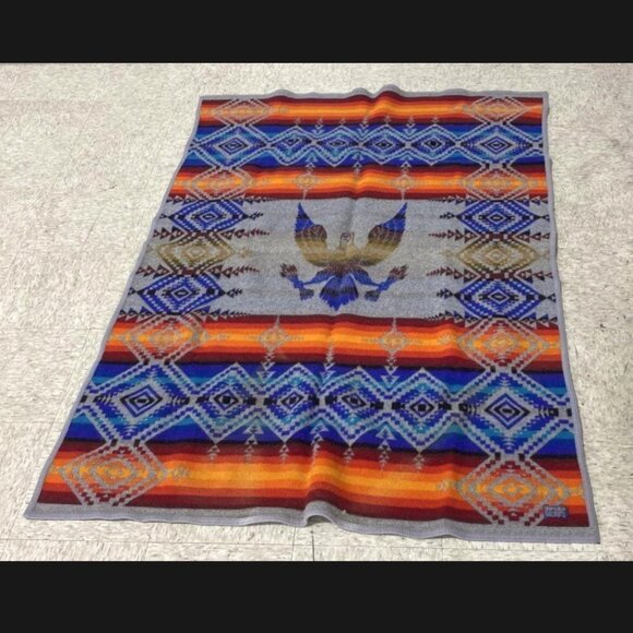 Pendleton Beaver State Chief Eagle Seelatsee Yakima Wool Throw Blanket 52x70 Big - Picture 1 of 10